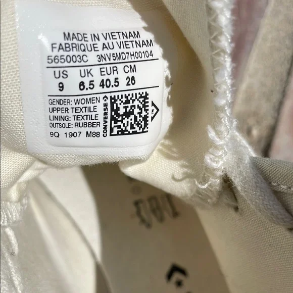 Converse Chucks Taylor Sasha High-Top Sneakers with Red Flame Western Design - Picture 11 of 15